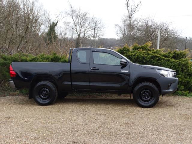 2020 Toyota Hilux Active Extra Cab Pick Up 2.4 D-4D